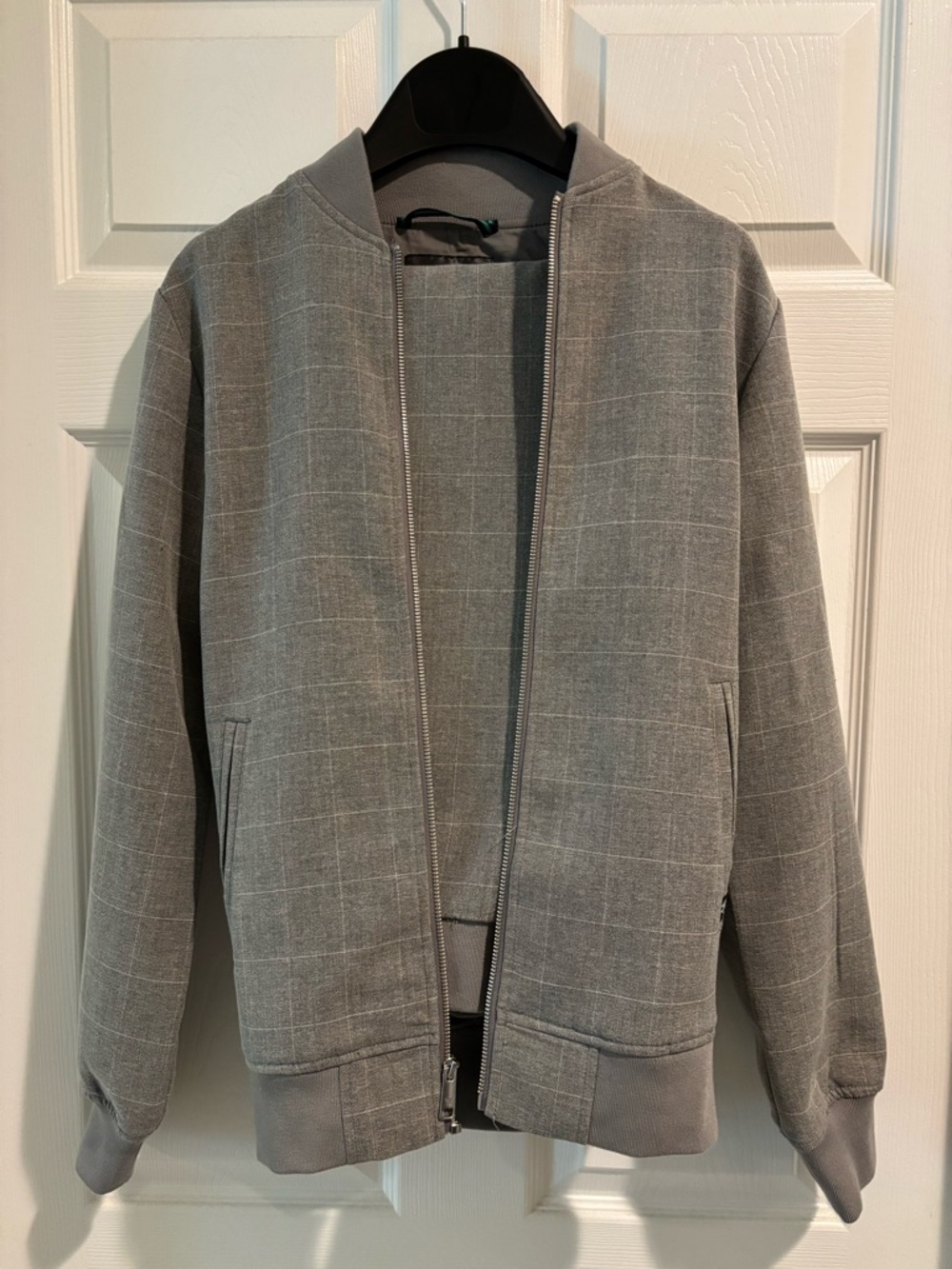 Gray Plaid Bomber Jacket & Joggers